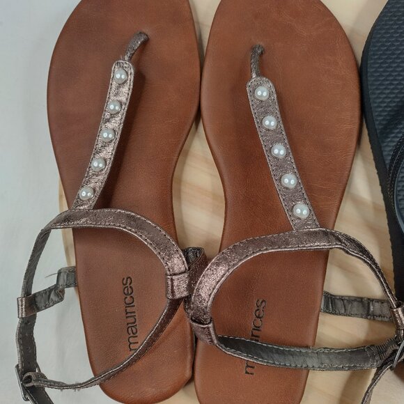 Maurices Strappy Bronze Sandals and Black Flip Flops (Lot of 2 pair) Women US 9 - Picture 2 of 13